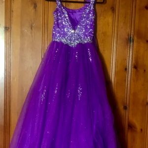 Pageant dress